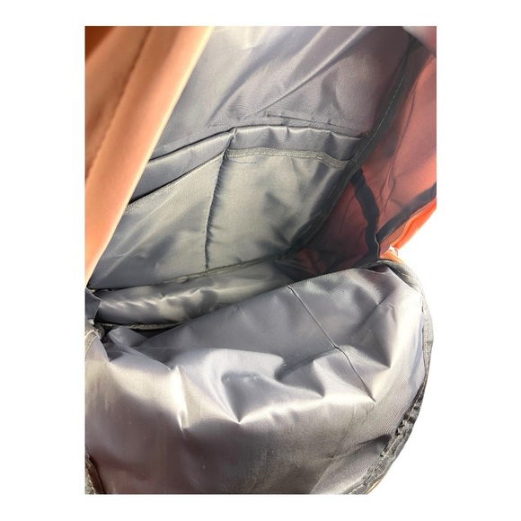 Hello Kitty Pink Backpack - Adorable & Functional! - Picture 6 of 9